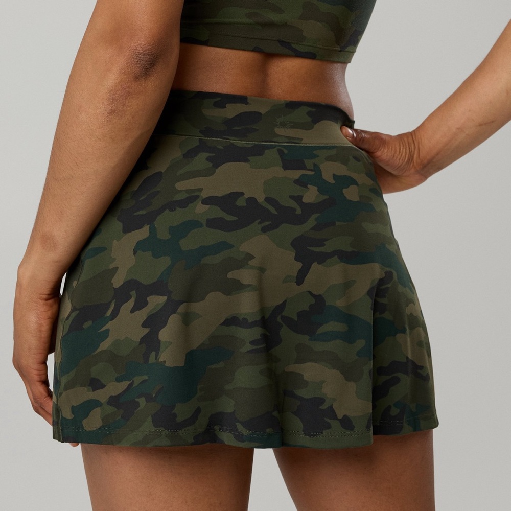 OFFLINE by aerie Camo Mini Skort - Picture 2 of 6